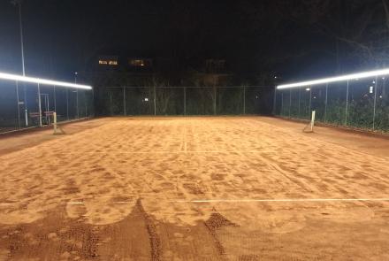 Tweener verlichting tennisbaan